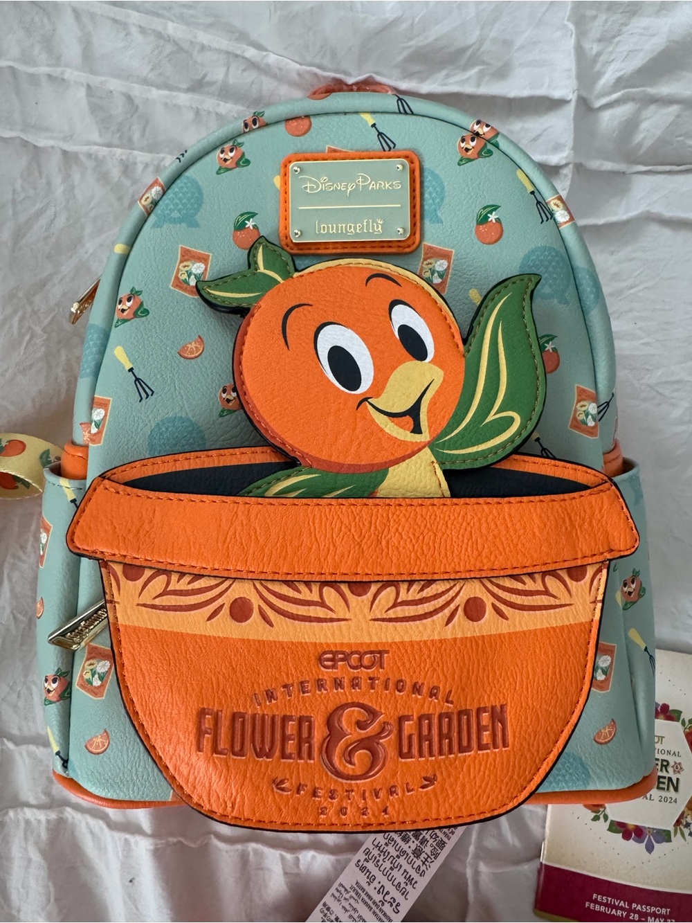 Disney Loungefly Orange Bird and Lug Crossbody - 2024 Flower & Garden Festival - Picture 2 of 15